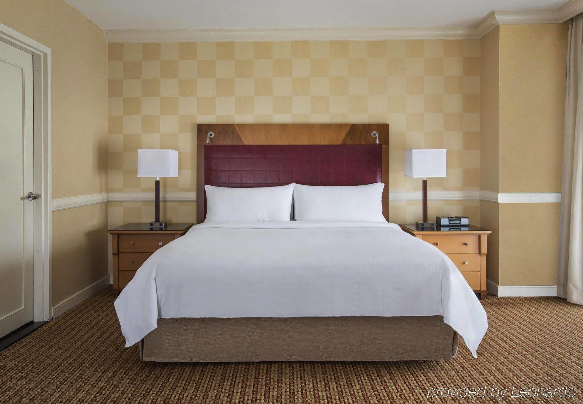 מלון New York Marriott East Side מראה חיצוני תמונה